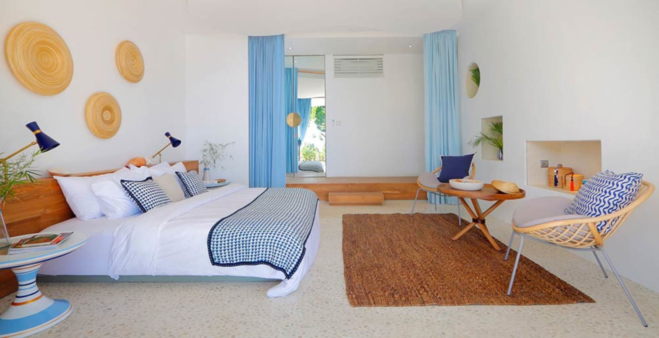 Bali'de Sahile Yakın Lüks Villa Kiralama, Bali Villa 1073