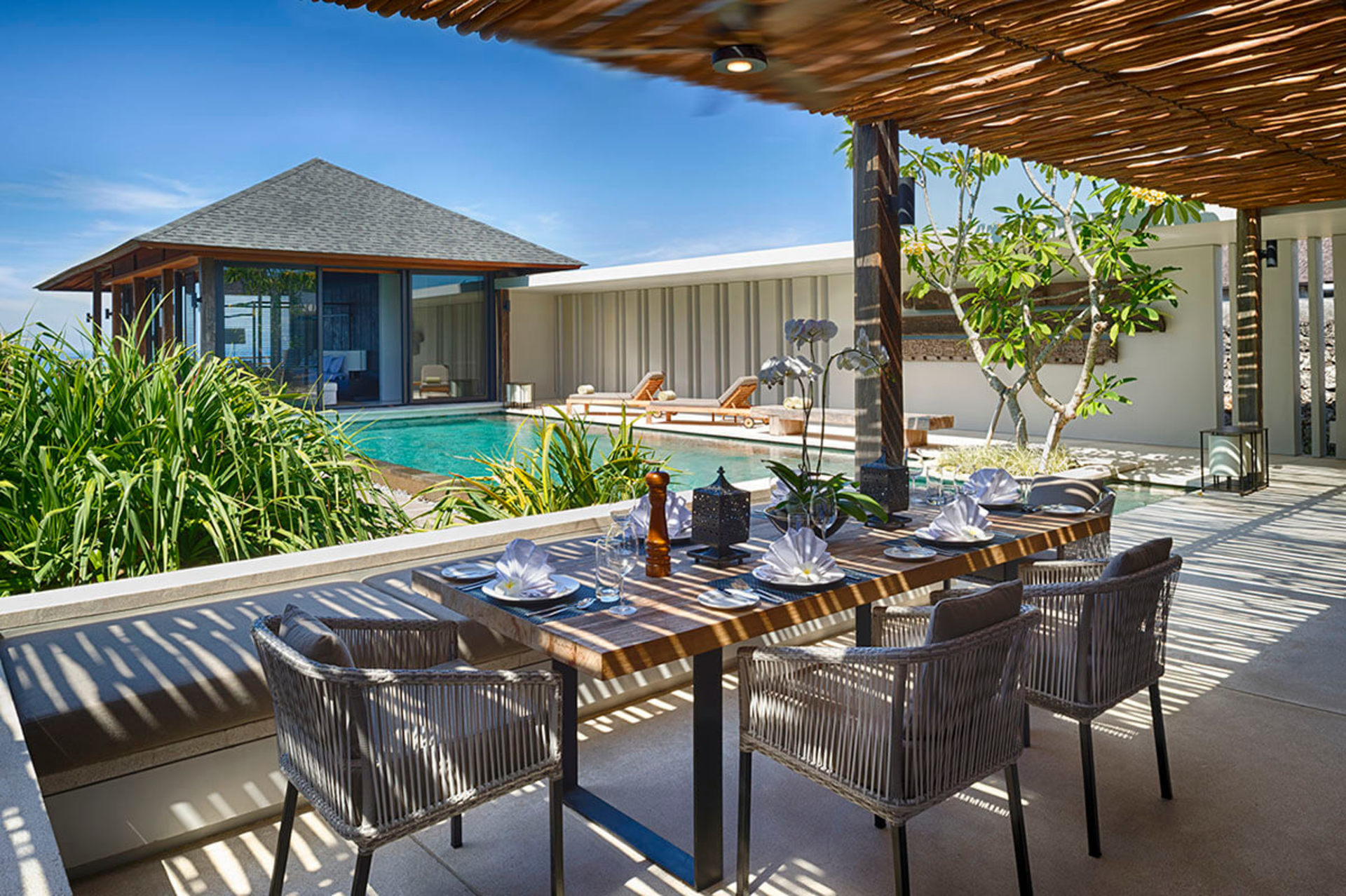 Bali'de Sahile Yakın Lüks Villa Kiralama, Bali Villa 1082