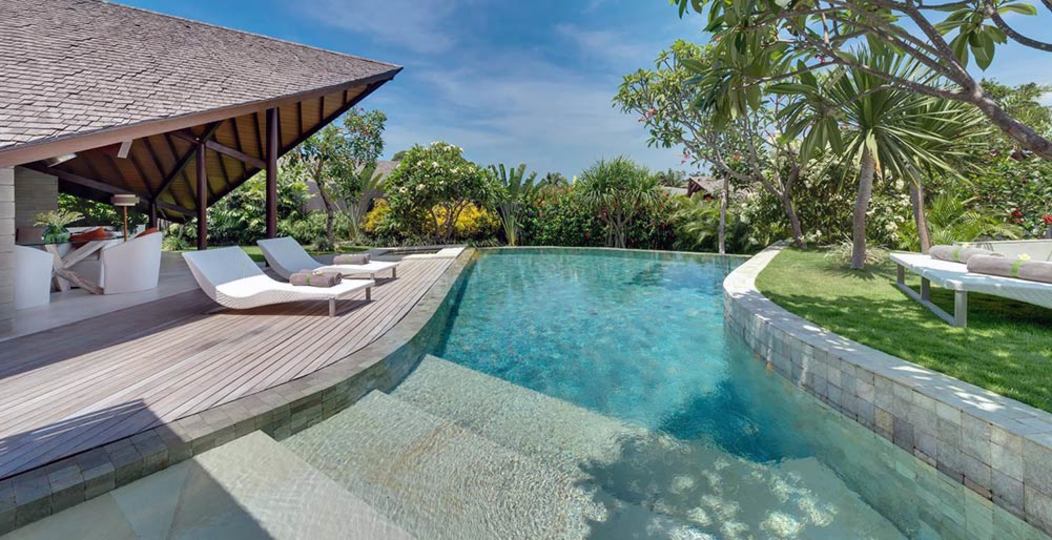 Bali'de Sahile Yakın Lüks Villa Kiralama, Bali Villa 1084