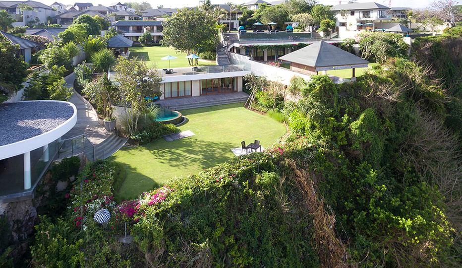 Bukit'te Birinci Sınıf Konumda Güzel 5 Yıldızlı Villa, Villa Markisa