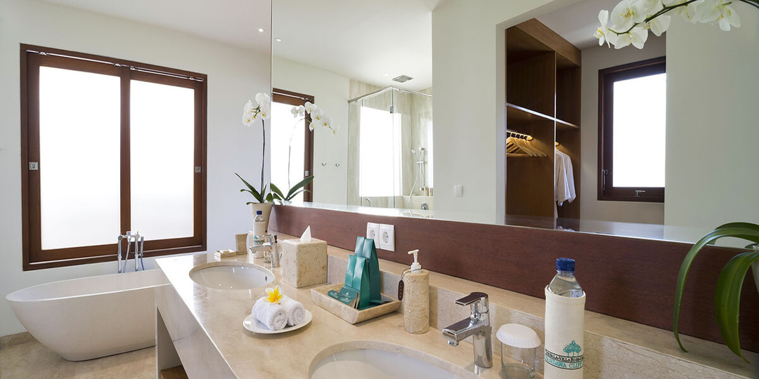 Bukit'te Birinci Sınıf Konumda Güzel 5 Yıldızlı Villa, Villa Markisa