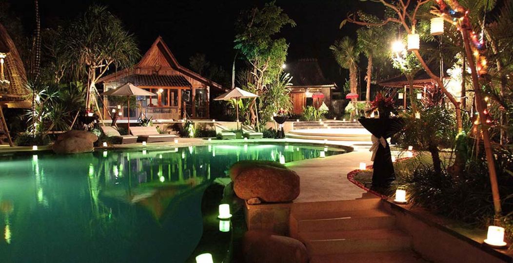 Bali'de Sahile Yakın Lüks Villa Kiralama, Bali Villa 1096