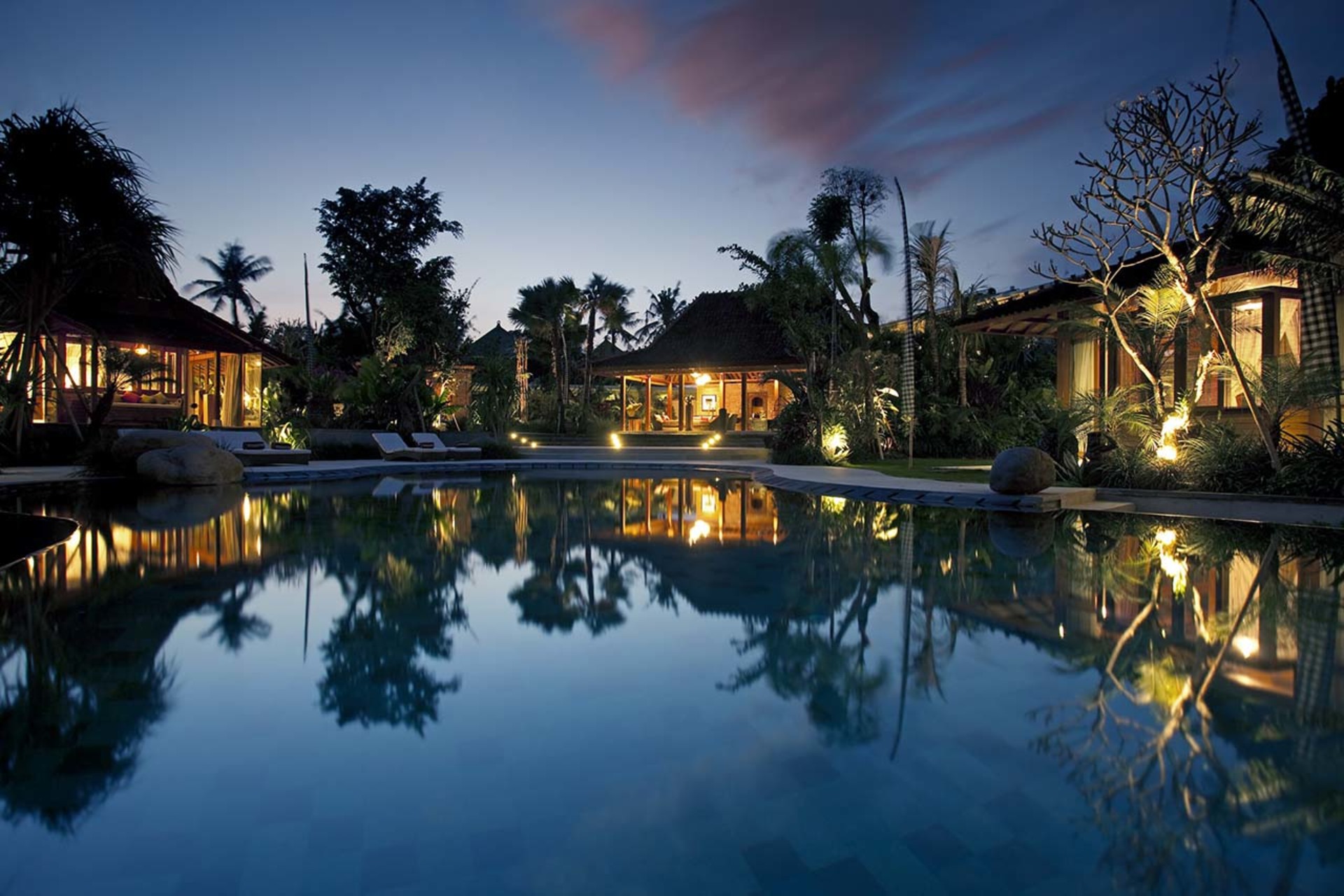 Bali'de Sahile Yakın Lüks Villa Kiralama, Bali Villa 1096