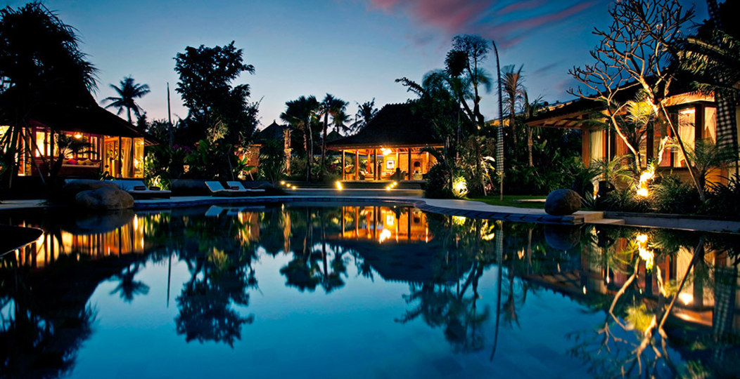 Bali'de Sahile Yakın Lüks Villa Kiralama, Bali Villa 1096