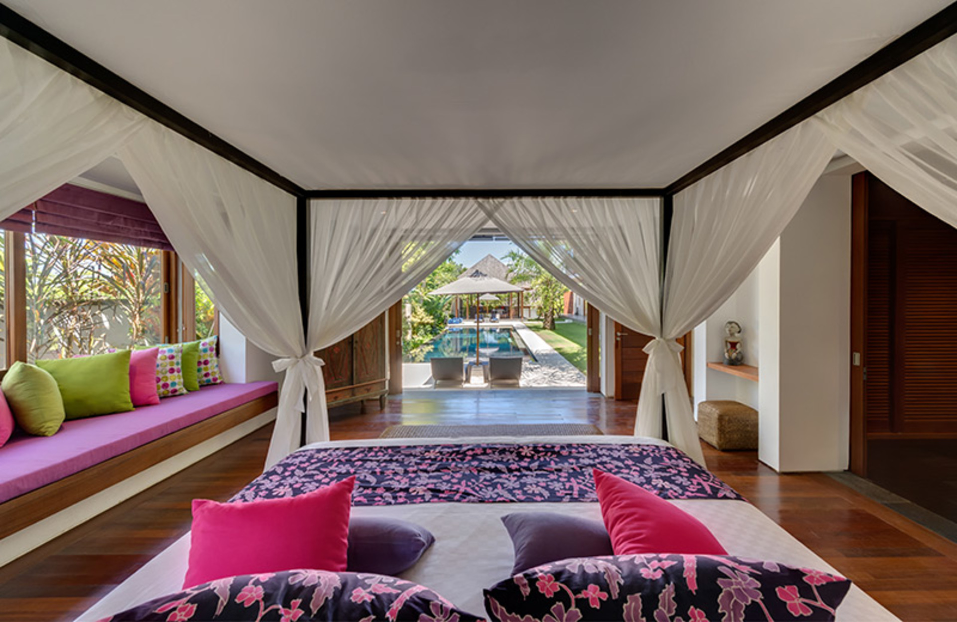 Bali'de Sahile Yakın Lüks Villa Kiralama, Bali Villa 1098