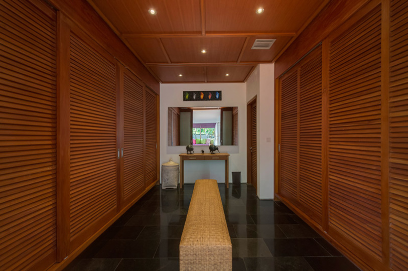 Bali'de Sahile Yakın Lüks Villa Kiralama, Bali Villa 1098