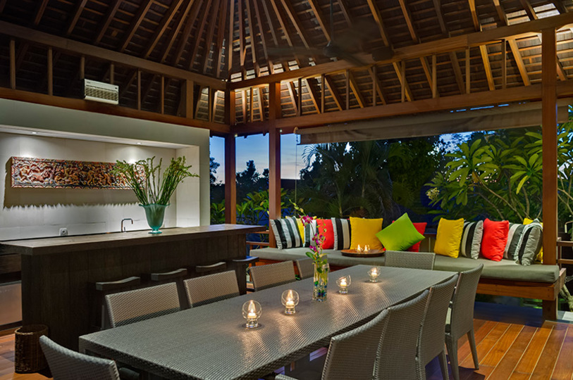 Bali'de Sahile Yakın Lüks Villa Kiralama, Bali Villa 1098