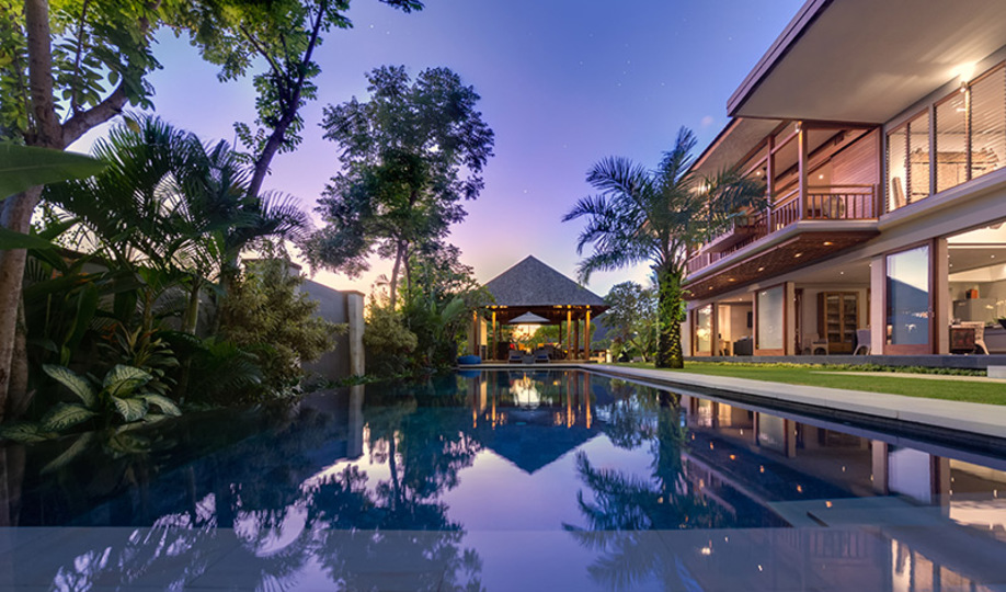Bali'de Sahile Yakın Lüks Villa Kiralama, Bali Villa 1098