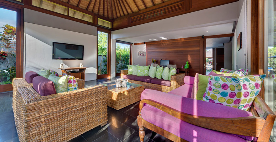 Bali'de Sahile Yakın Lüks Villa Kiralama, Bali Villa 1098