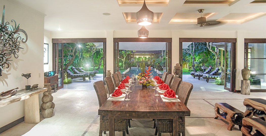 Bali'de Huzurlu Vaha: 4 Yatak Odalı Villa Kaçamağı, 1110