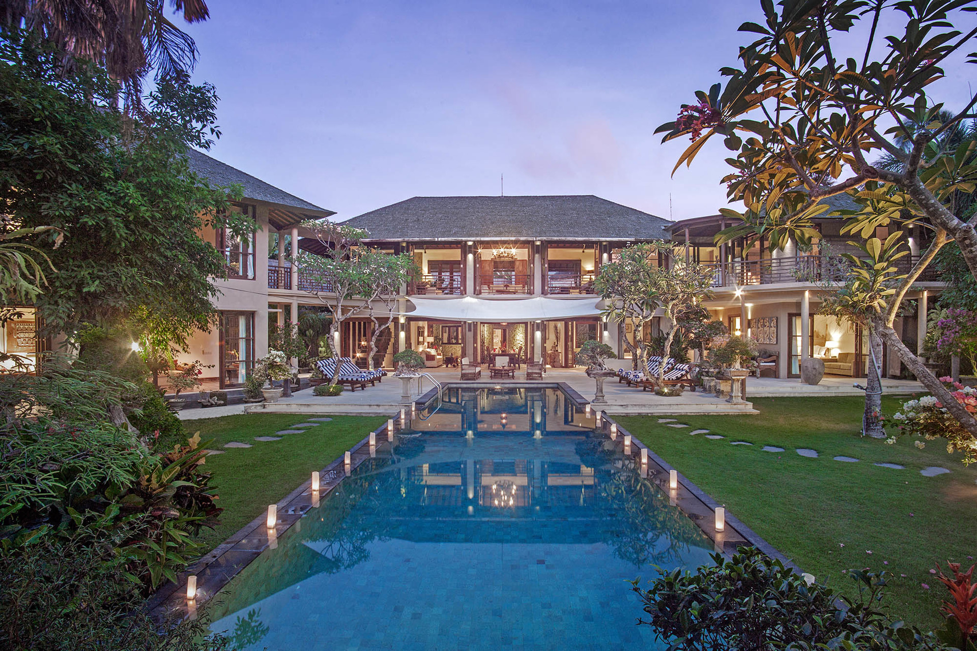 Bali'de Huzurlu Vaha: 4 Yatak Odalı Villa Kaçamağı, 1110