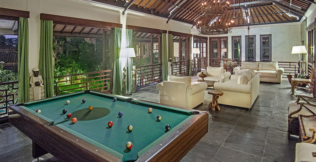 Bali'de Huzurlu Vaha: 4 Yatak Odalı Villa Kaçamağı, 1110