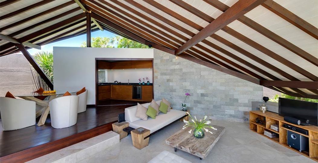 Bali'de Sahile Yakın Lüks Villa Kiralama, Bali Villa 1120