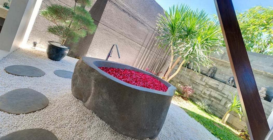 Bali'de Sahile Yakın Lüks Villa Kiralama, Bali Villa 1120