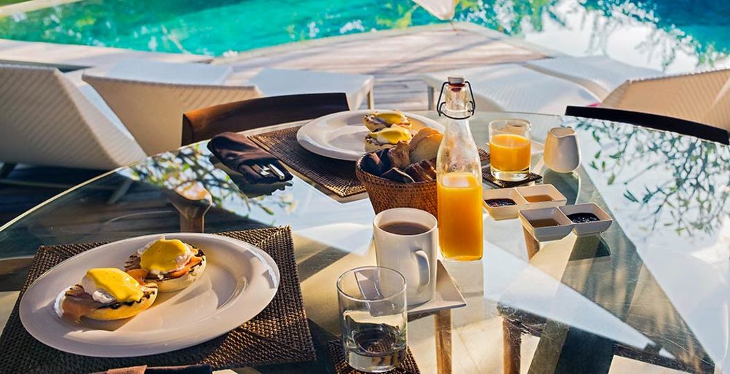 Bali'de Sahile Yakın Lüks Villa Kiralama, Bali Villa 1120