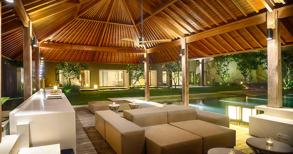 Bali'de Sahile Yakın Lüks Villa Kiralama, Bali Villa 1129