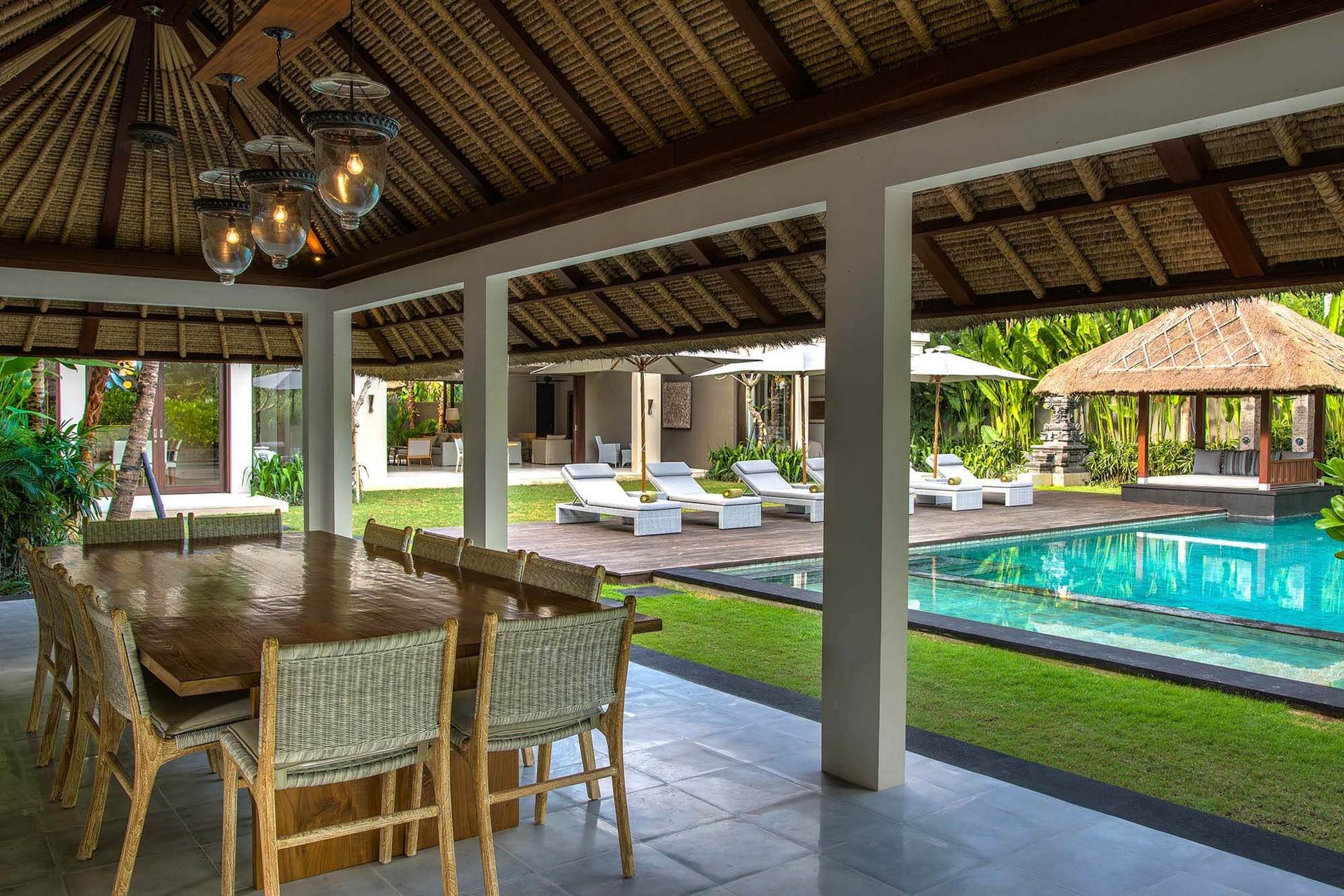 Bali'de Sahile Yakın Lüks Villa Kiralama, Bali Villa 1130