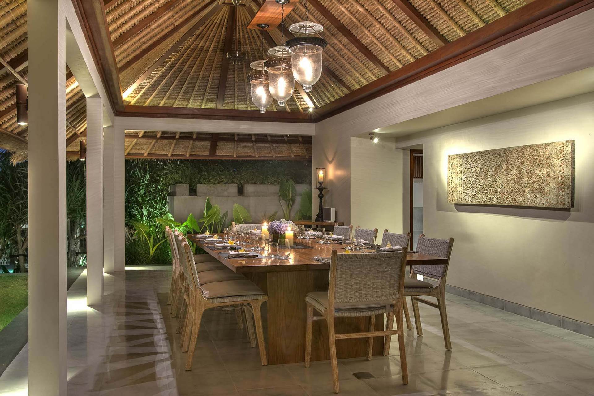 Bali'de Sahile Yakın Lüks Villa Kiralama, Bali Villa 1130