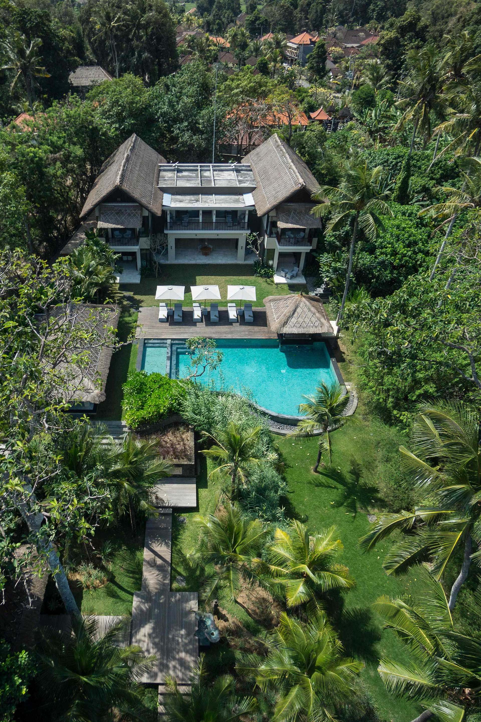 Bali'de Sahile Yakın Lüks Villa Kiralama, Bali Villa 1130