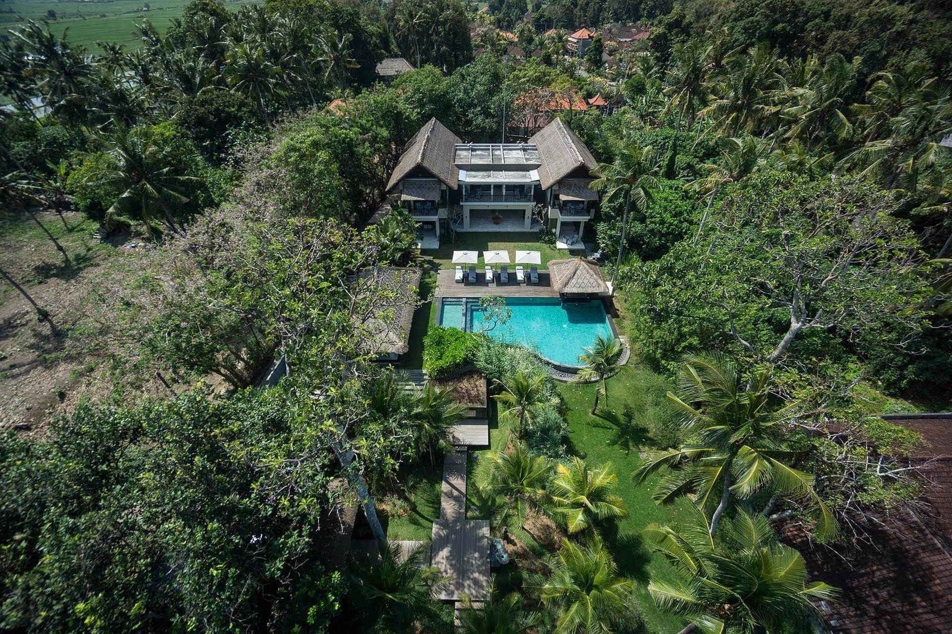 Bali'de Sahile Yakın Lüks Villa Kiralama, Bali Villa 1130