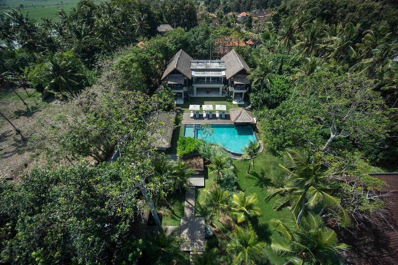 Bali'de Sahile Yakın Lüks Villa Kiralama, Bali Villa 1130