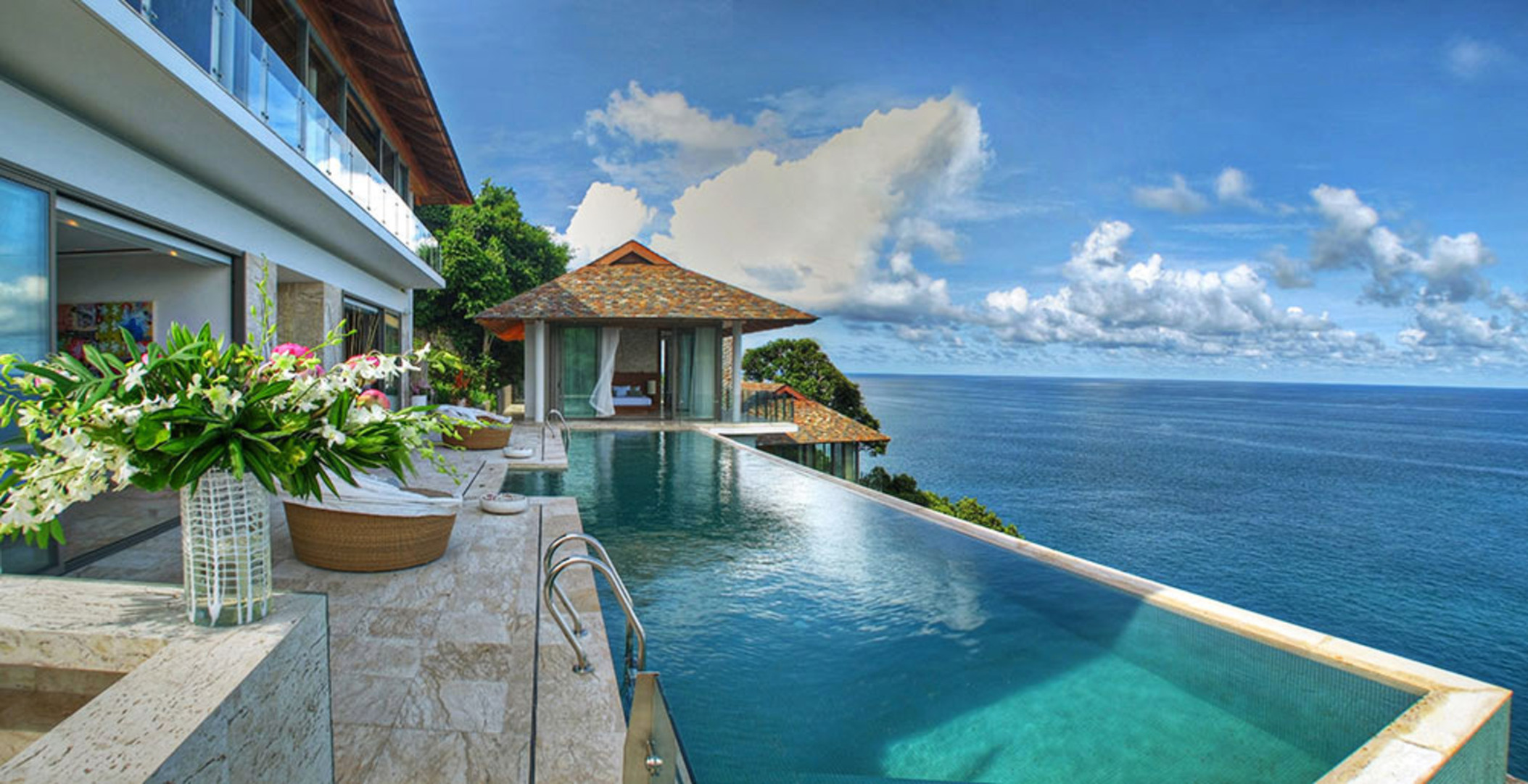 Sonunda Siz ve Arkadaşlarınız 7/24 Konsiyerjli Lüks Bir Villa Kiralayabilirsiniz, Phuket Villa 1011