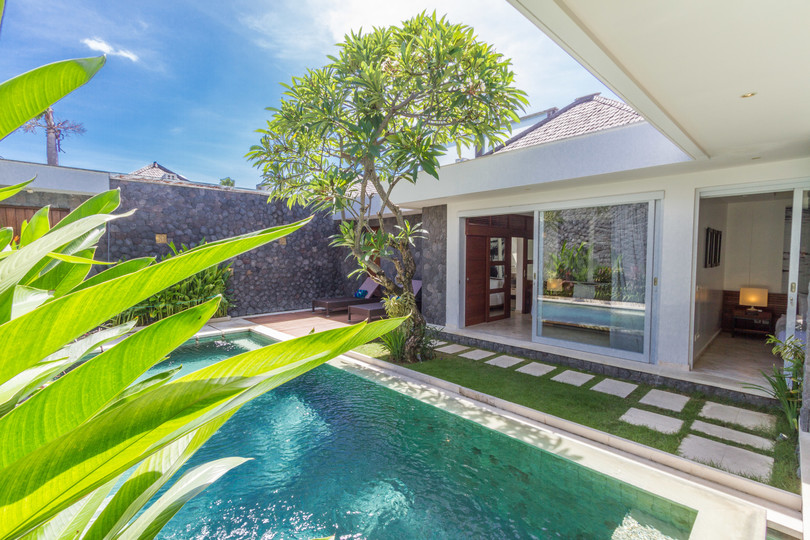Seminyak'ta Kendi Özel Lüks Tatil Villanızı Temel Otelden Daha Azına Nasıl Kiralarsınız, Bali Villa 1146