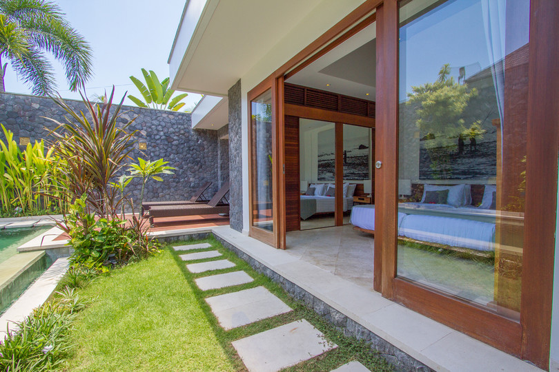 Seminyak'ın Başlıca Gezilecek Yerlerine Yakın 2 Yatak Odalı Lüks Bir Tatil Villası Kiraladığınızı Düşünün, Bali Villa 1147