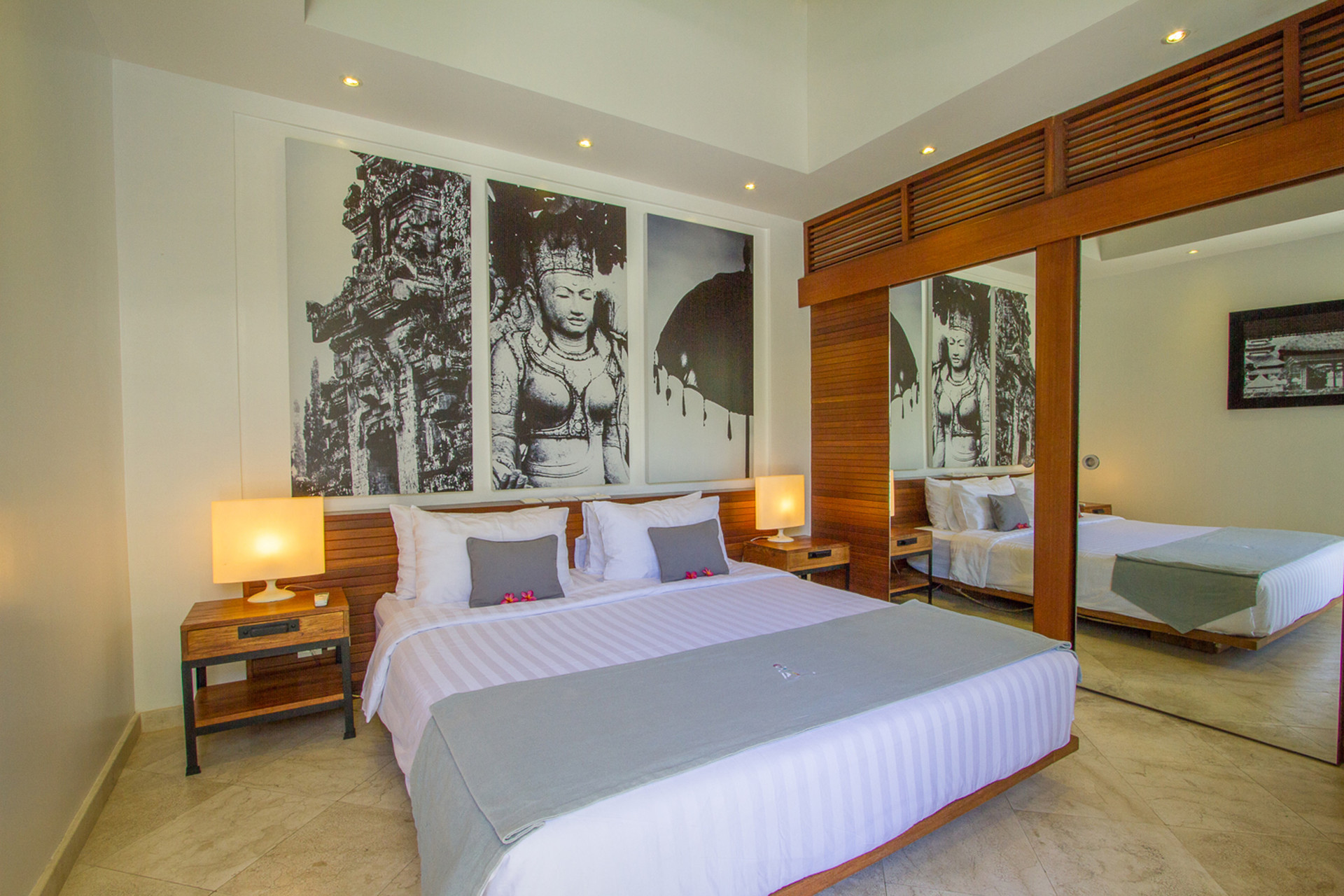 Seminyak'ın Başlıca Gezilecek Yerlerine Yakın 2 Yatak Odalı Lüks Bir Tatil Villası Kiraladığınızı Düşünün, Bali Villa 1147