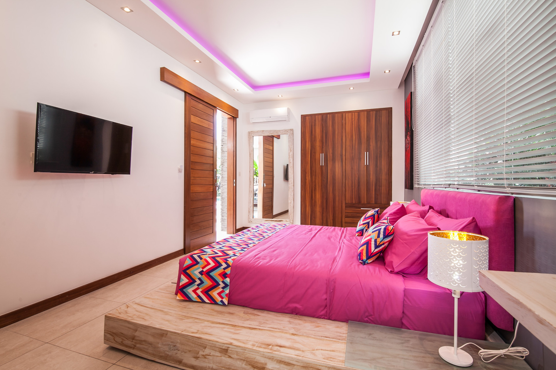 Resim Seminyak'ta Standart Otel Fiyatının Altına Lüks 5 Yıldızlı Villa Tatilinin Keyfini Çıkarmak, Bali Villa 1149