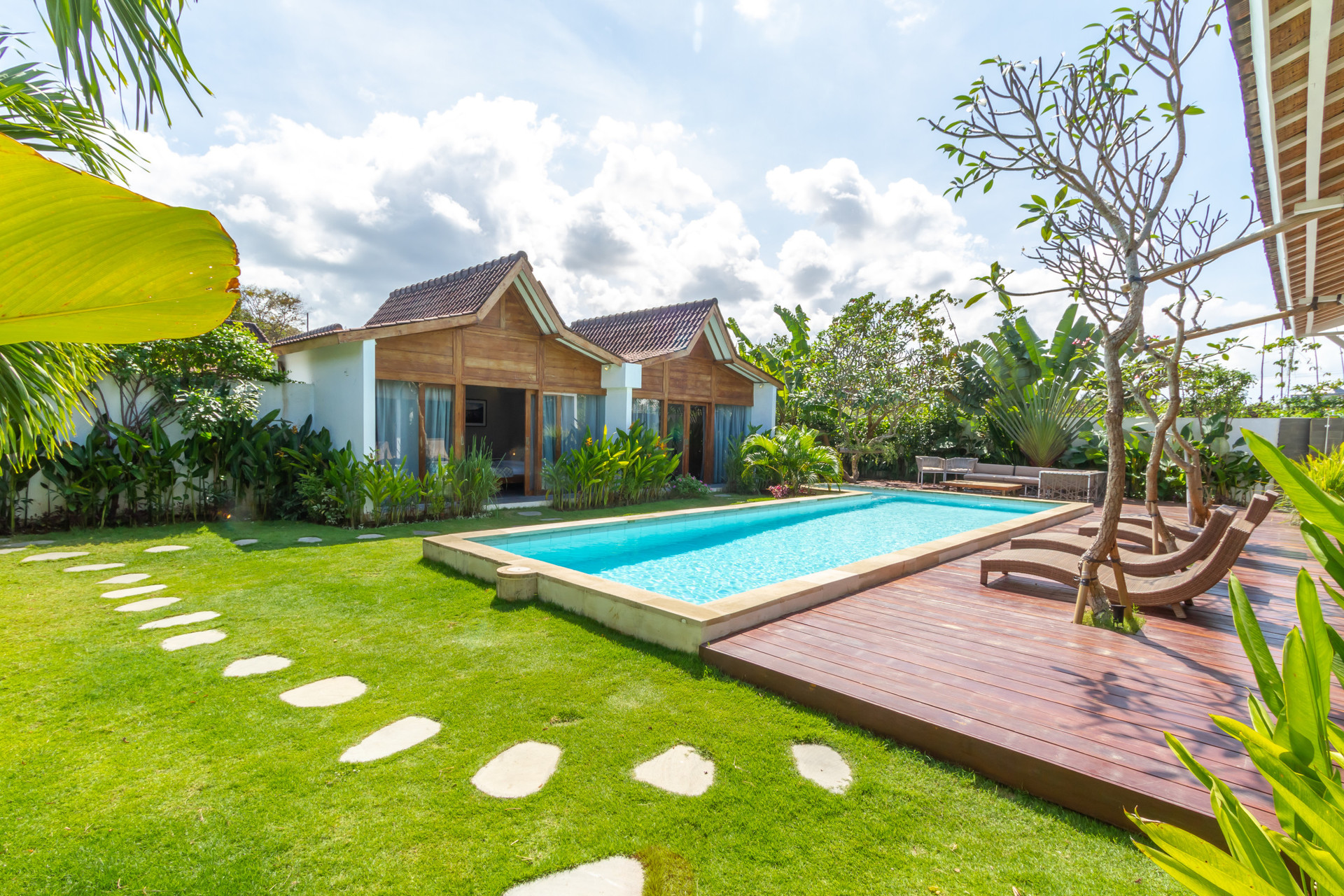 Sonunda, Seminyak'ta Kendi 5 Yıldızlı Özel Villanızı Uygun Fiyata Kiralayın, Bali Villa 1153