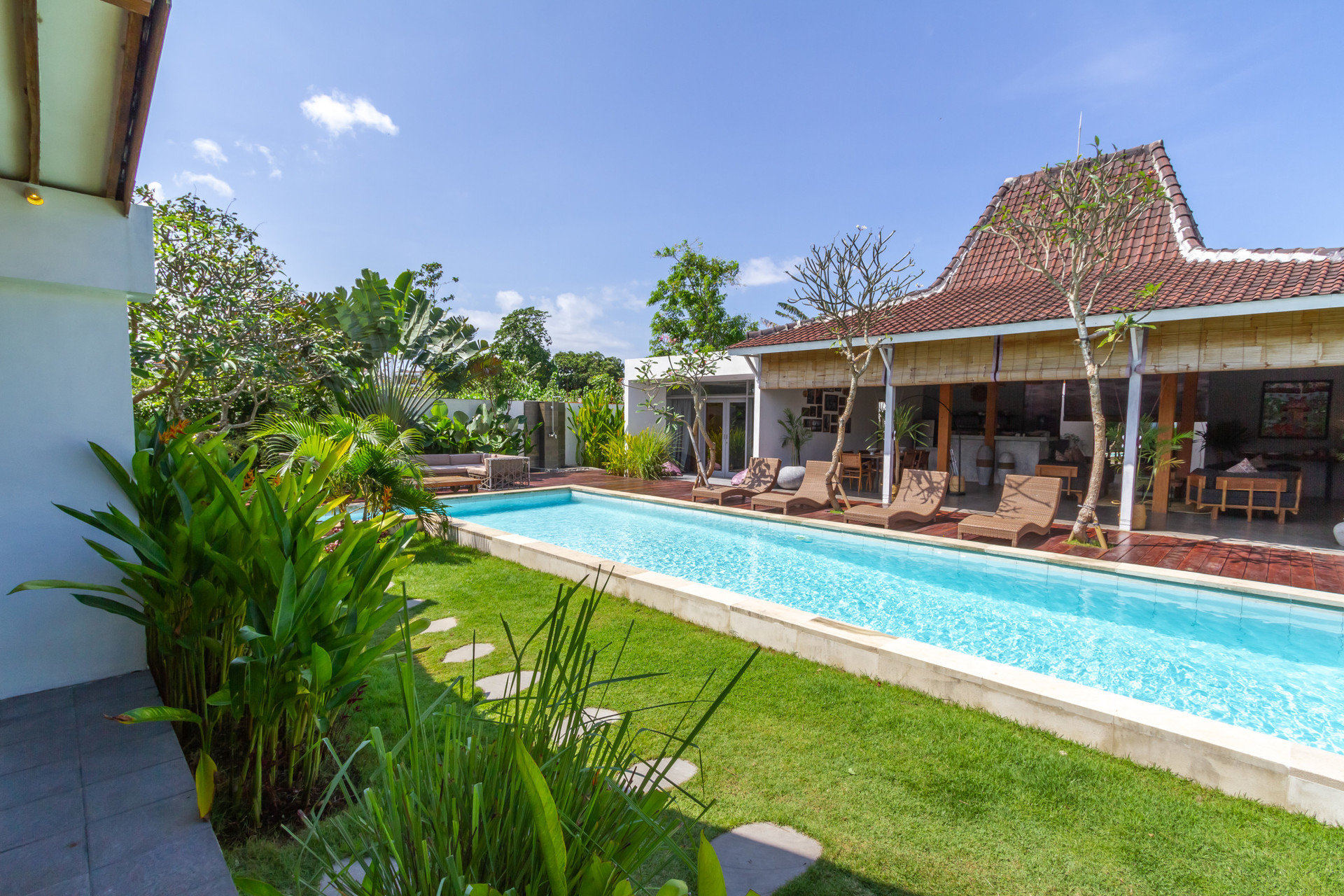 Sonunda, Seminyak'ta Kendi 5 Yıldızlı Özel Villanızı Uygun Fiyata Kiralayın, Bali Villa 1153