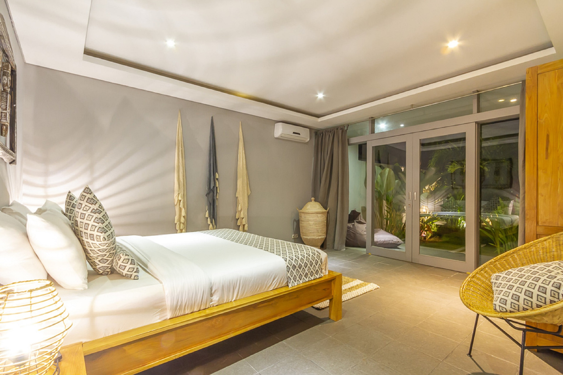 Sonunda, Seminyak'ta Kendi 5 Yıldızlı Özel Villanızı Uygun Fiyata Kiralayın, Bali Villa 1153