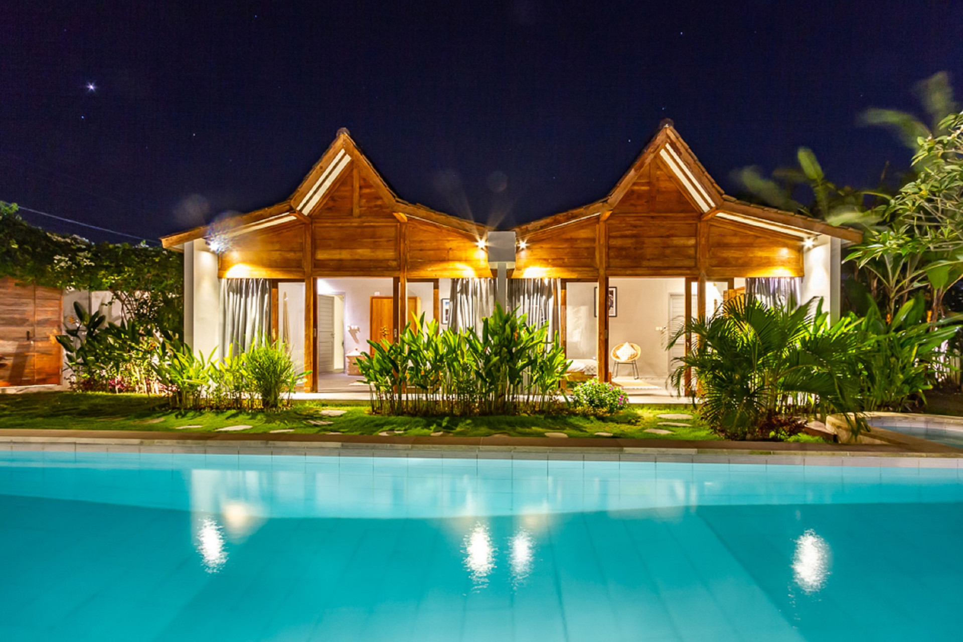 Sonunda, Seminyak'ta Kendi 5 Yıldızlı Özel Villanızı Uygun Fiyata Kiralayın, Bali Villa 1153