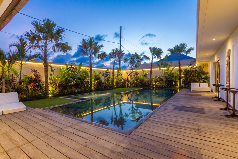 Sonunda, Seminyak'ta Kendi 5 Yıldızlı Özel Villanızı Uygun Fiyata Kiralayın, Bali Villa 1155