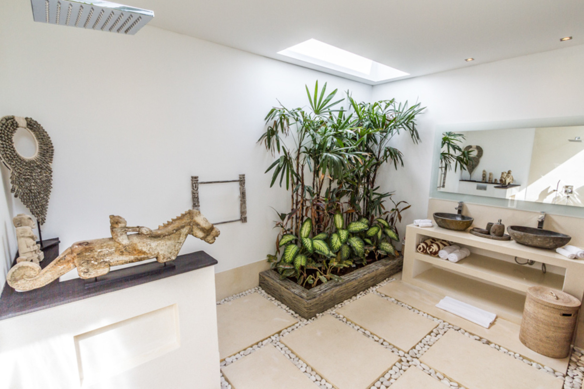 Seminyak'ta Özel Havuzlu ve Tam Personelli Özel Tatil Villanızı Kiralamak İçin Eksiksiz Kılavuz, Bali Villa 1156