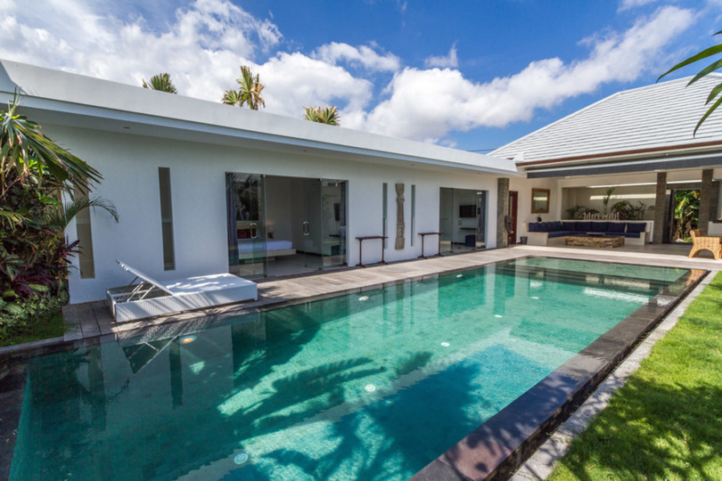 Seminyak'ta Özel Havuzlu ve Tam Personelli Özel Tatil Villanızı Kiralamak İçin Eksiksiz Kılavuz, Bali Villa 1156