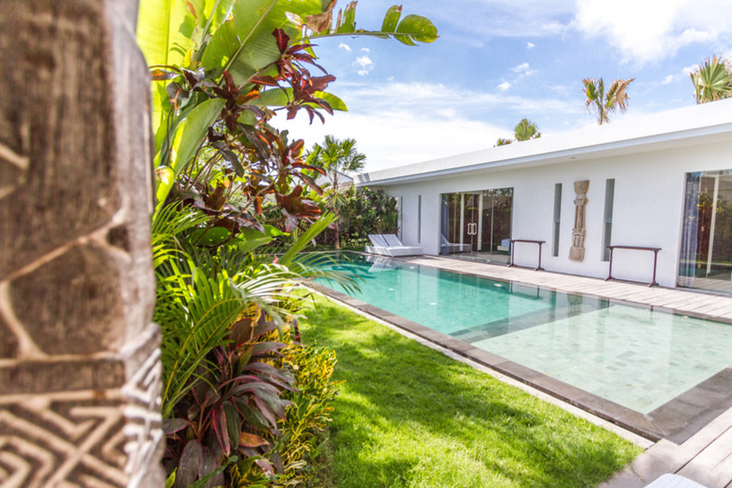 Seminyak'ta Özel Havuzlu ve Tam Personelli Özel Tatil Villanızı Kiralamak İçin Eksiksiz Kılavuz, Bali Villa 1156