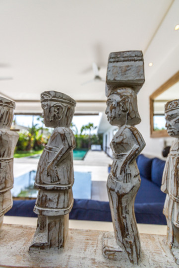 Seminyak'ta Özel Havuzlu ve Tam Personelli Özel Tatil Villanızı Kiralamak İçin Eksiksiz Kılavuz, Bali Villa 1156