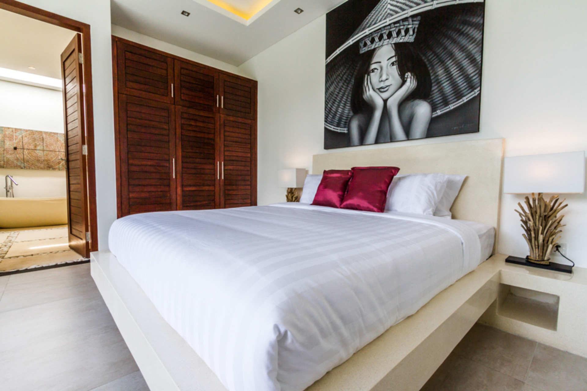 Seminyak'ta Özel Havuzlu ve Tam Personelli Özel Tatil Villanızı Kiralamak İçin Eksiksiz Kılavuz, Bali Villa 1156