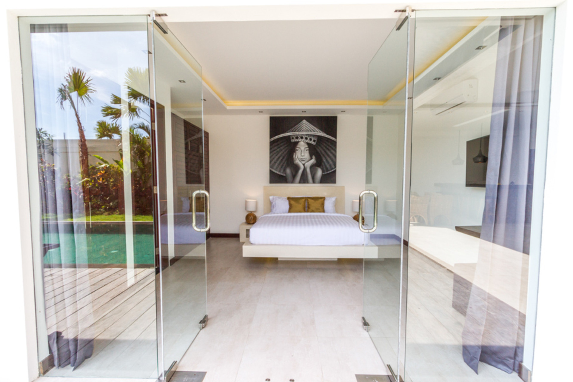 Seminyak'ta Özel Havuzlu ve Tam Personelli Özel Tatil Villanızı Kiralamak İçin Eksiksiz Kılavuz, Bali Villa 1156