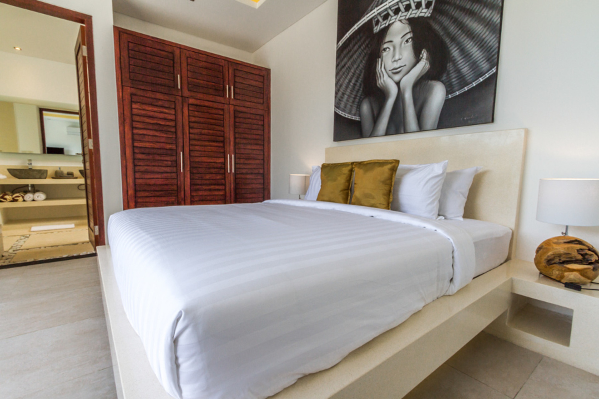 Seminyak'ta Özel Havuzlu ve Tam Personelli Özel Tatil Villanızı Kiralamak İçin Eksiksiz Kılavuz, Bali Villa 1156