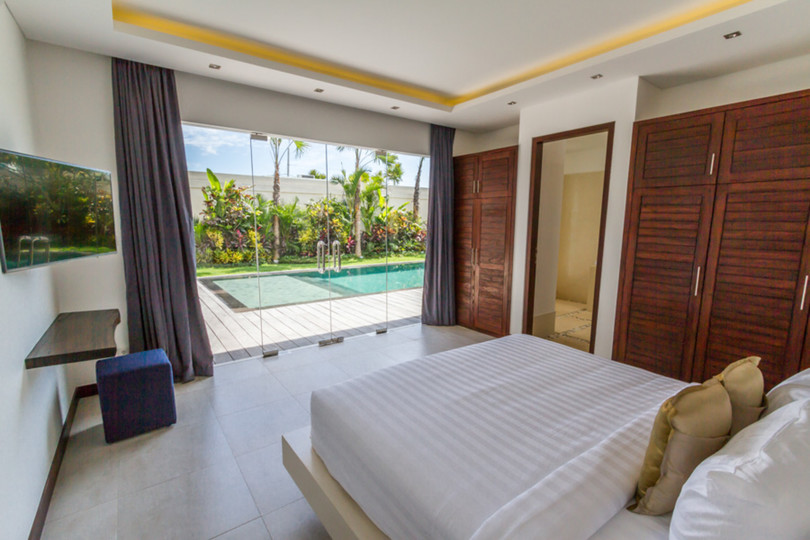 Seminyak'ta Özel Havuzlu ve Tam Personelli Özel Tatil Villanızı Kiralamak İçin Eksiksiz Kılavuz, Bali Villa 1156