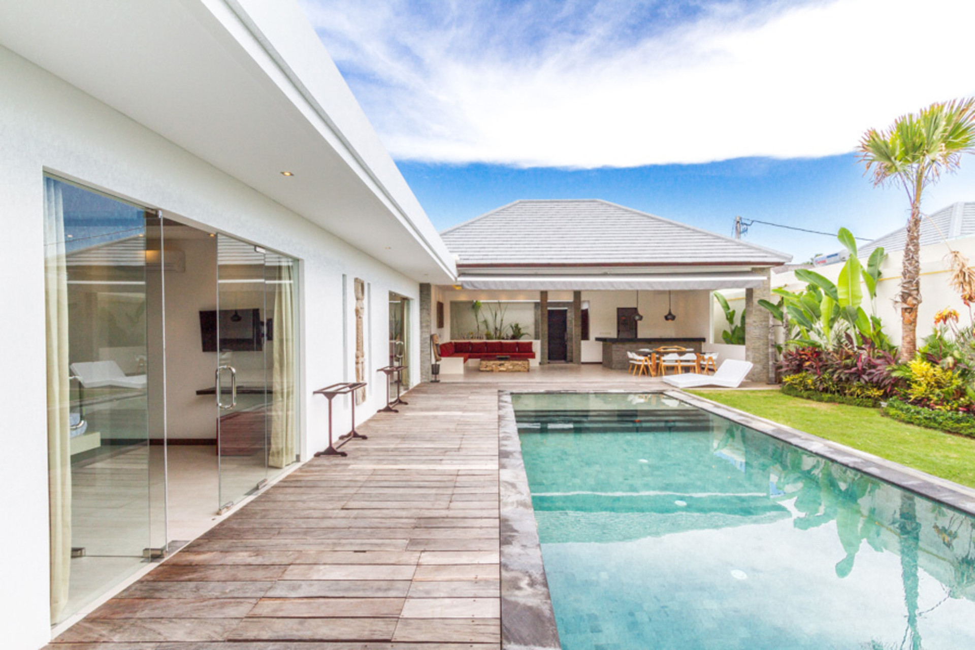 Seminyak'ta Kendi 5 Yıldızlı Özel Villanızı En İyi Fiyata Kiralayarak Ömür Boyu Tatilin Keyfini Çıkarın, Bali Villa 1158
