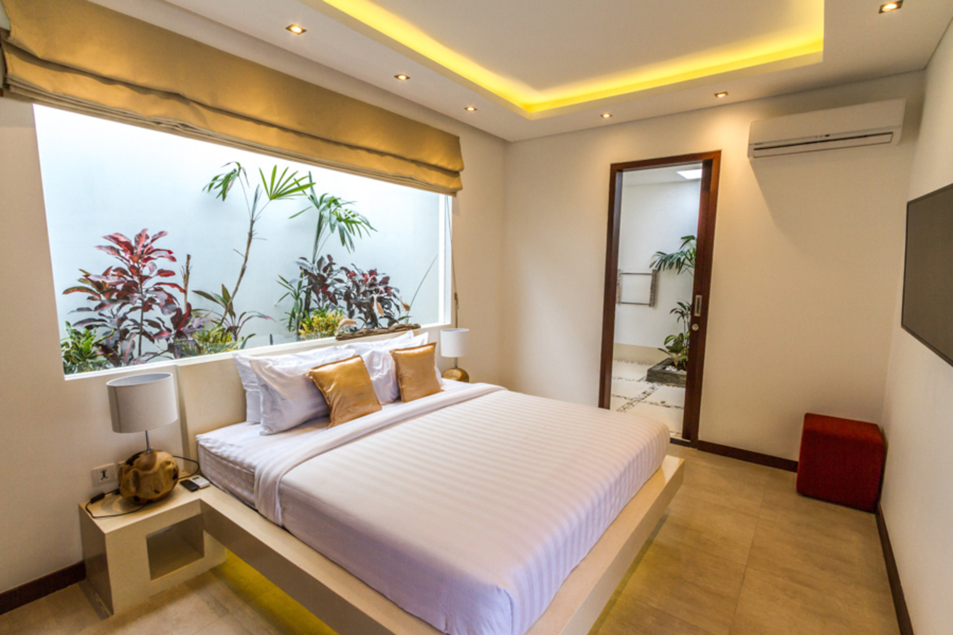 Seminyak'ta Kendi 5 Yıldızlı Özel Villanızı En İyi Fiyata Kiralayarak Ömür Boyu Tatilin Keyfini Çıkarın, Bali Villa 1158