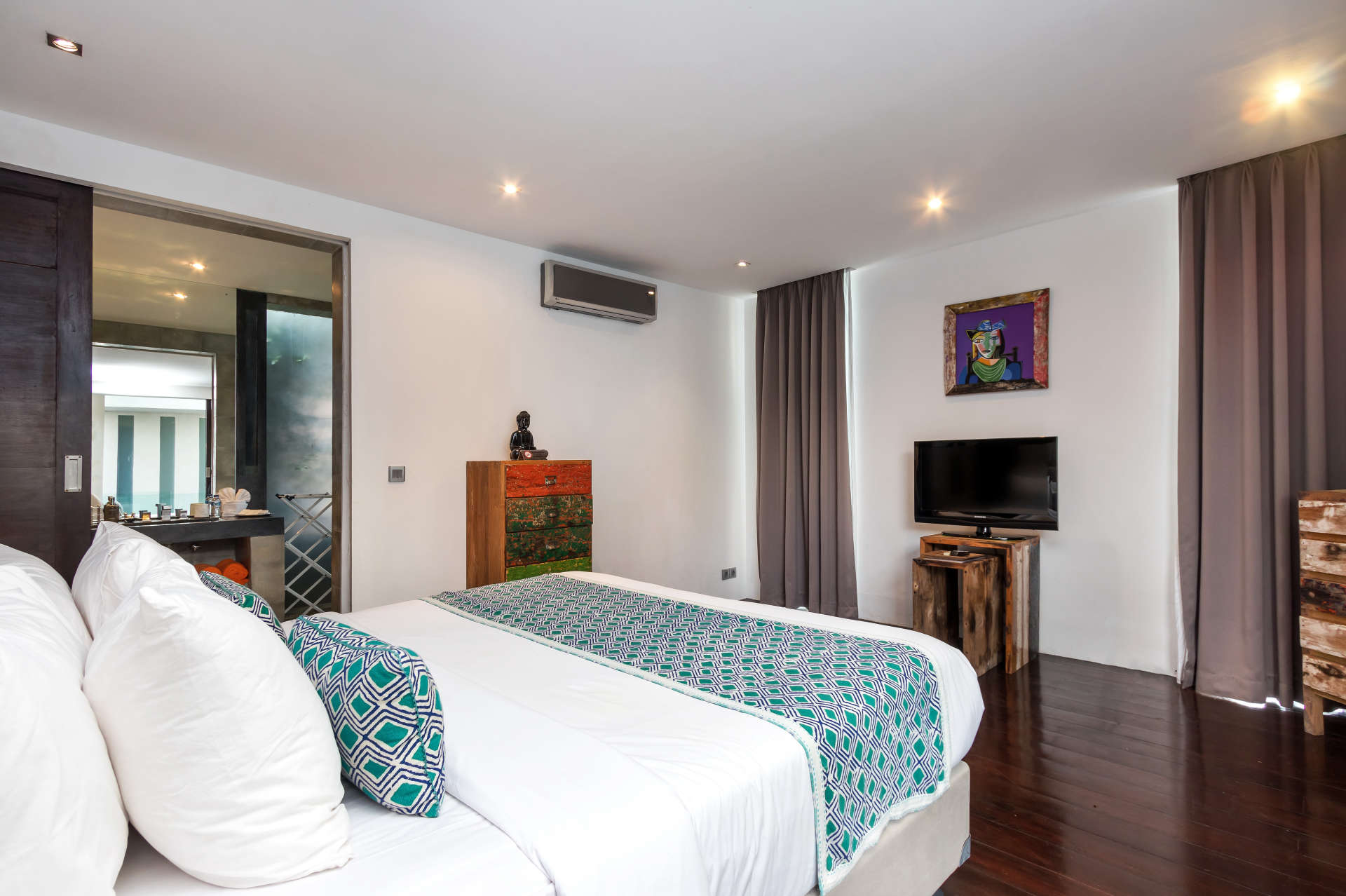 Seminyak'ta Özel Havuzlu 5 Yatak Odalı Tatil Villası, Bali Villa 2001