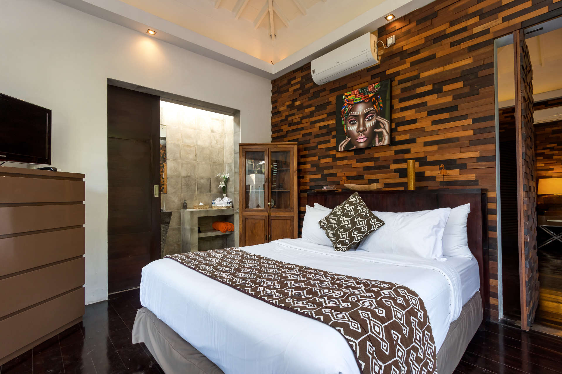 Seminyak'ta Özel Havuzlu 5 Yatak Odalı Tatil Villası, Bali Villa 2001