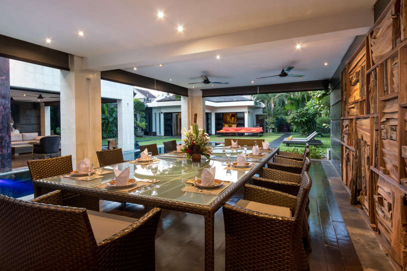 Seminyak'ta Özel Havuzlu 5 Yatak Odalı Tatil Villası, Bali Villa 2001