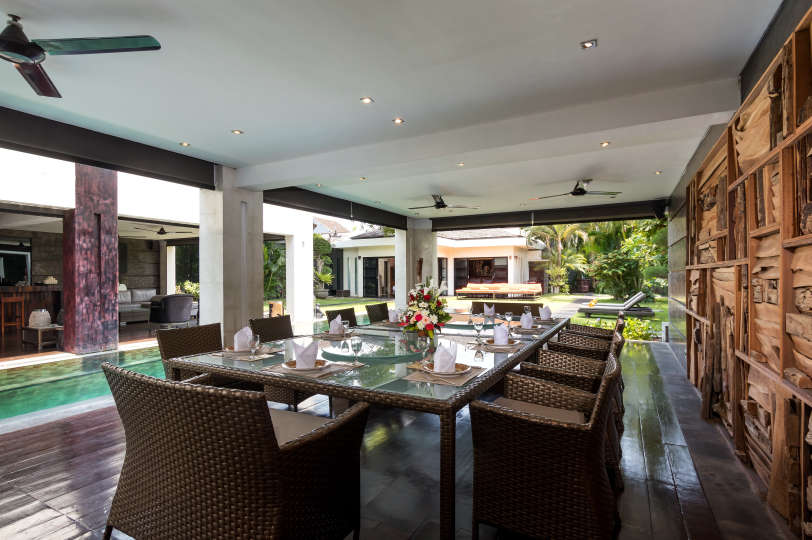 Seminyak'ta Özel Havuzlu 5 Yatak Odalı Tatil Villası, Bali Villa 2001