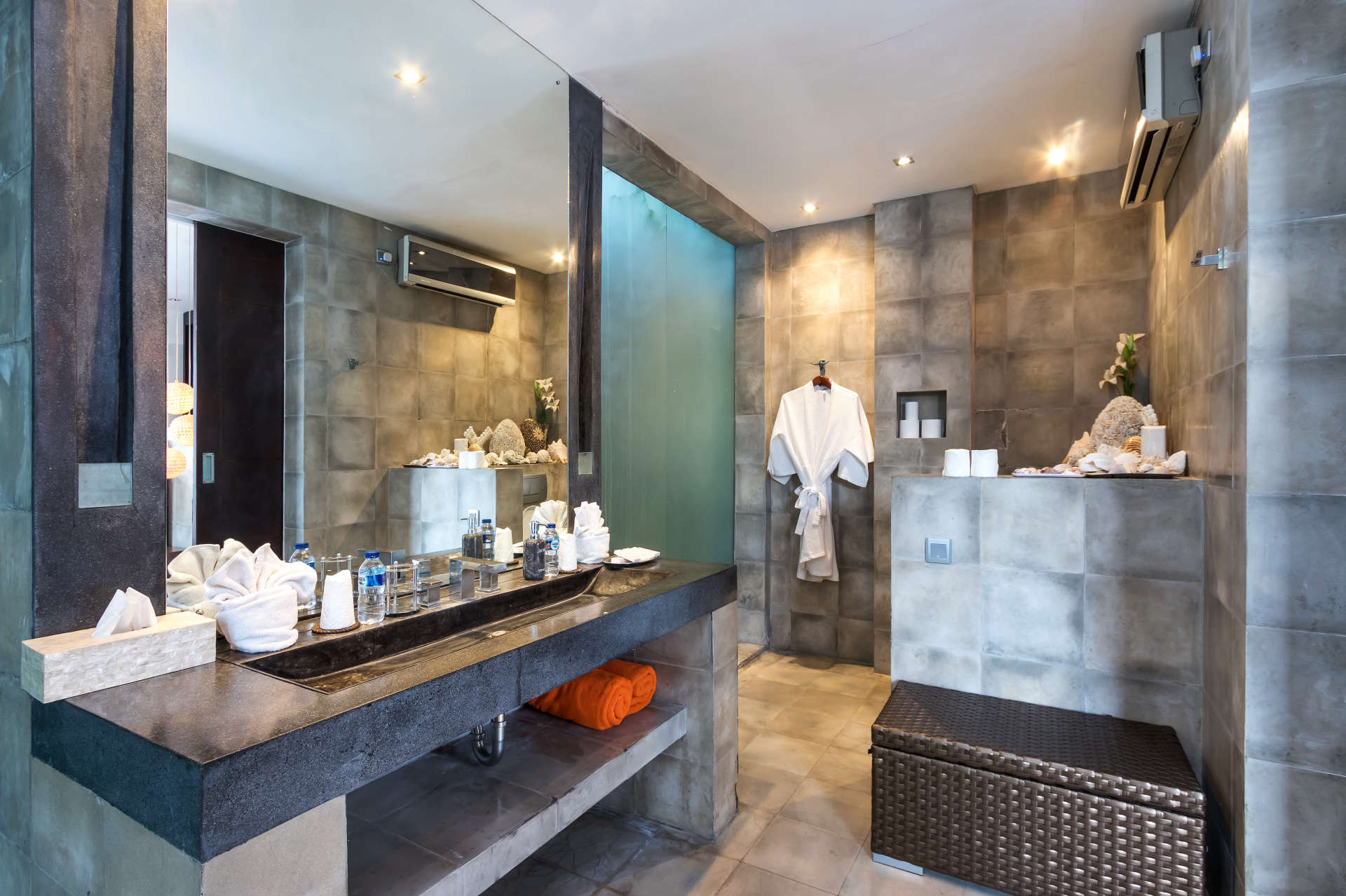 Seminyak'ta Özel Havuzlu 5 Yatak Odalı Tatil Villası, Bali Villa 2001